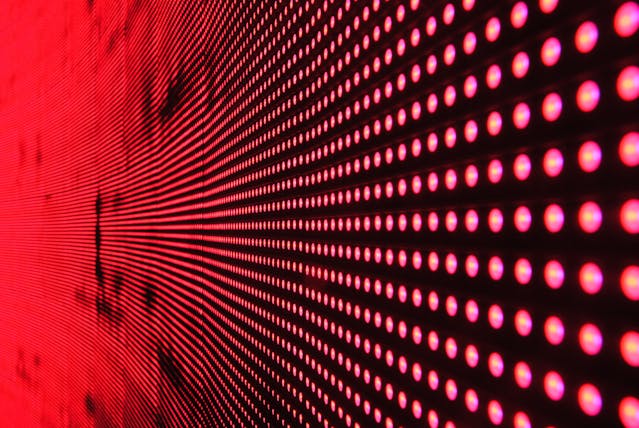 red dots